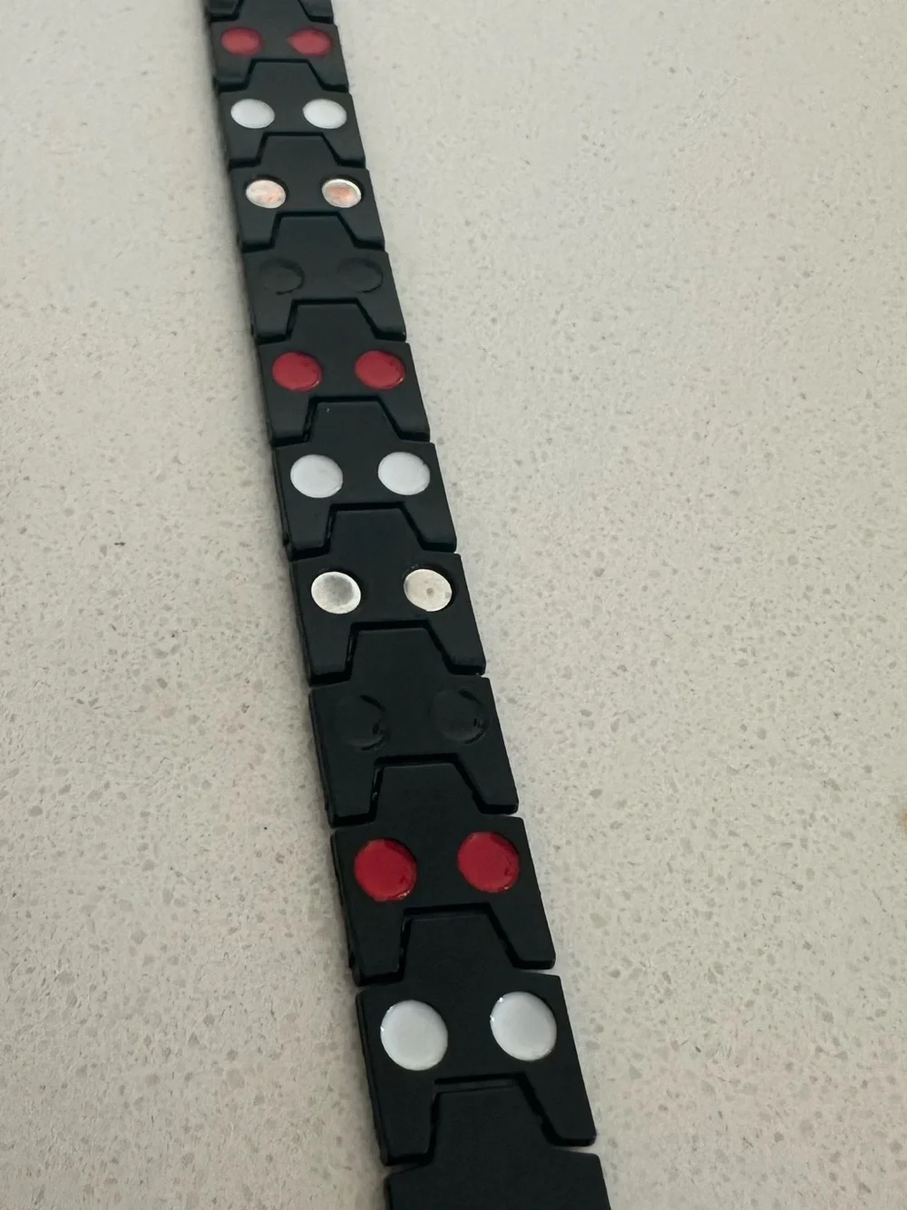 Magnetic Therapy Black Stainless Steel Bracelet with Red & White Magnets